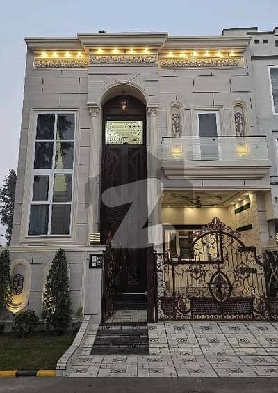 سٹی ہاؤسنگ سوسائٹی گوجرانوالہ میں 4 کمروں کا 5 مرلہ مکان 2.35 کروڑ میں برائے فروخت۔