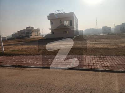 Bahria Town Phase 8 Rawalpindi Sector B 10 M All Dues Clear Near To Head Office