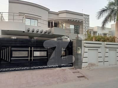 House For sale in Rahim yar khan