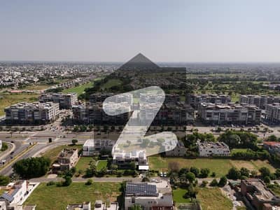 ڈی ایچ اے فیز 7 - بلاک زیڈ2 ڈی ایچ اے فیز 7,ڈیفنس (ڈی ایچ اے),لاہور میں 1 کنال رہائشی پلاٹ 1.98 کروڑ میں برائے فروخت۔