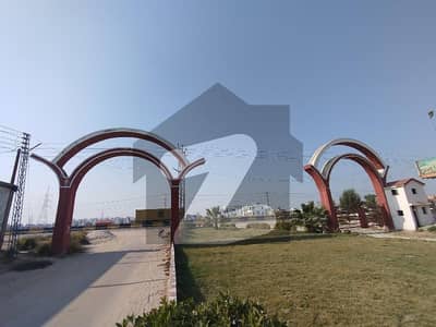 صادق لیونا حیدرآباد بائی پاس,حیدر آباد میں 8 مرلہ رہائشی پلاٹ 52.5 لاکھ میں برائے فروخت۔