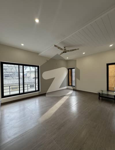 F-10 Excellent Modern And Spacious Double Storey House 5 Bedrooms All New Bathrooms And Kitchen Marble Flooring Top Location Close End Street For Rent