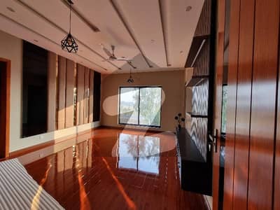 بحریہ ٹاؤن - ٹیپو سلطان بلاک بحریہ ٹاؤن ۔ سیکٹر ایف,بحریہ ٹاؤن,لاہور میں 6 کمروں کا 1 کنال مکان 8.4 کروڑ میں برائے فروخت۔