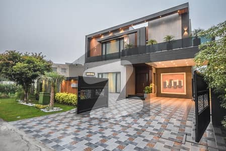 ڈی ایچ اے فیز 6 ڈیفنس (ڈی ایچ اے),لاہور میں 4 کمروں کا 10 مرلہ مکان 4.7 کروڑ میں برائے فروخت۔