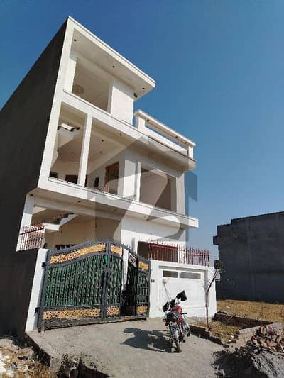 5Marla Beautiful Location Reasonable Price plot For Sale In G-15/3 FGEHA Sector