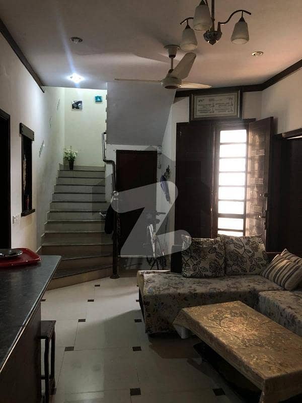 Outclass 100 Yards Bungalow On Rent With Basement Outclass 100 Yards Bungalow On Rent With Basement