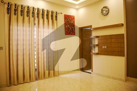 10 Marla House In LDA Avenue - Block C Is Best Option