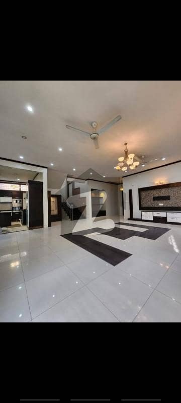 دھوراجی کالونی گلشنِ اقبال ٹاؤن,کراچی میں 7 کمروں کا 6 مرلہ مکان 7.8 کروڑ میں برائے فروخت۔ دھوراجی کالونی گلشنِ اقبال ٹاؤن,کراچی میں 7 کمروں کا 6 مرلہ مکان 7.8 کروڑ میں برائے فروخت۔