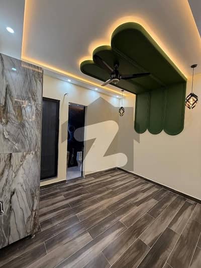 گلشنِ اقبال - بلاک 2 گلشنِ اقبال,گلشنِ اقبال ٹاؤن,کراچی میں 2 کمروں کا 4 مرلہ فلیٹ 1.25 کروڑ میں برائے فروخت۔