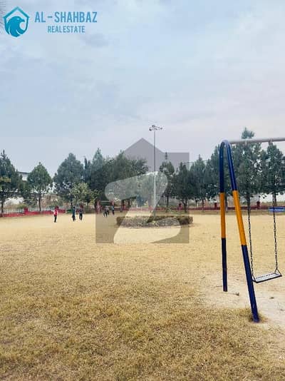 انجنیئرنگ کو ۔ آپریٹو ہاؤسنگ (ای سی ایچ ایس) اسلام آباد میں 3 کمروں کا 1 کنال بالائی پورشن 70.0 ہزار میں کرایہ پر دستیاب ہے۔