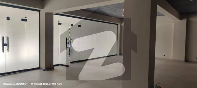 آئی ۔ 8 اسلام آباد میں 2 کمروں کا 4 مرلہ دکان 3.0 لاکھ میں کرایہ پر دستیاب ہے۔