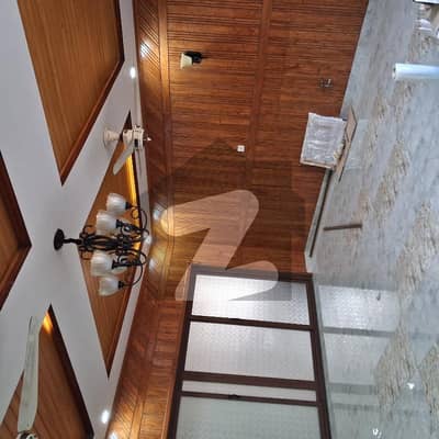 LIVABLE HOUSE FOR SALE IN F8 ISLAMABAD