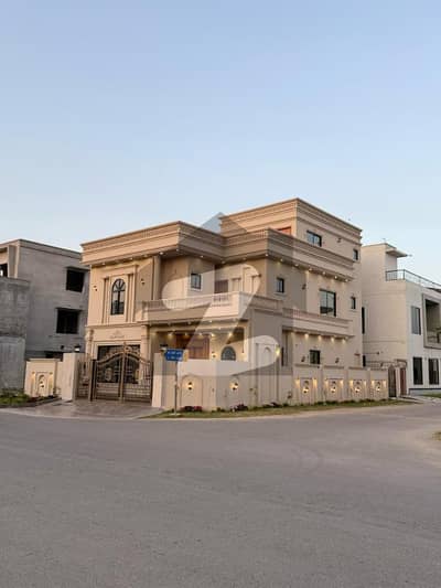 11.7 Marla Corner Designer House For Sale