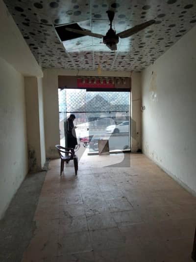 جوہر ٹاؤن فیز 1 جوہر ٹاؤن,لاہور میں 2 مرلہ دکان 1.0 لاکھ میں کرایہ پر دستیاب ہے۔