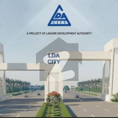 1 KANAL PLOT 75FT ROAD