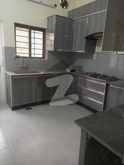 proper 1 kanal F-10 House For Sale