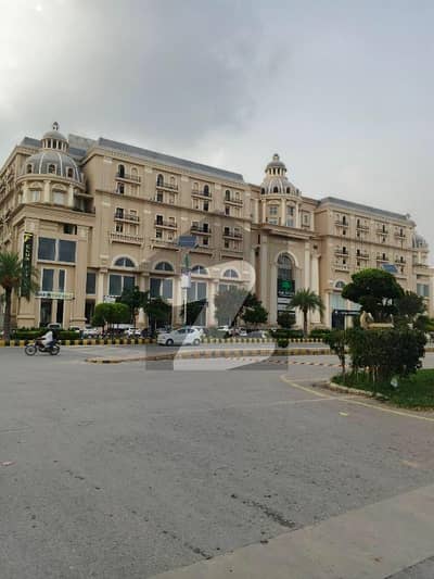 Studio fully furnished available for rent in Gulberg Heights