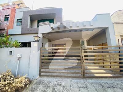 10 Marla House , Reasonable price