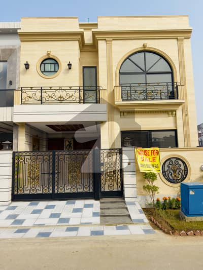 5 Marla Gas meter+ underground electricity house