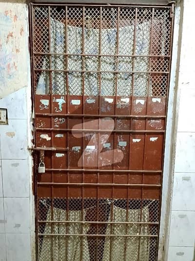 2nd floor Flat Available For Sale in north Karachi sector 10 apartment taqi tires