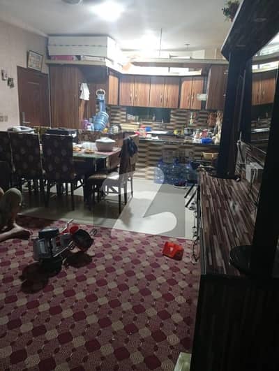 Road Facing Flat For Sell Euro Reagent 3 bed dd North Nazimabad block F