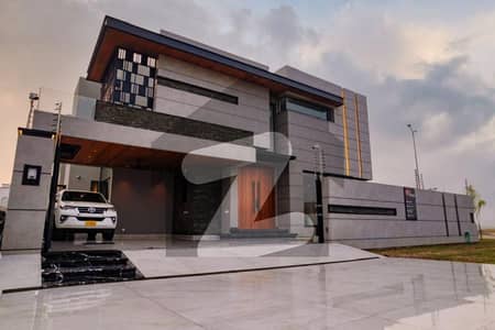 ڈی ایچ اے فیز 8 ڈیفنس (ڈی ایچ اے),لاہور میں 4 کمروں کا 2 کنال بالائی پورشن 1.8 لاکھ میں کرایہ پر دستیاب ہے۔