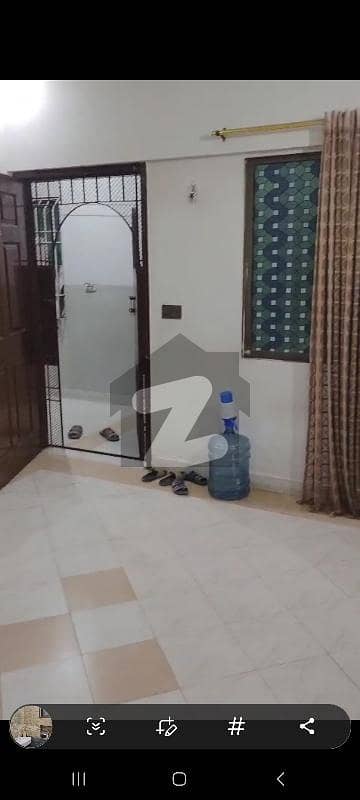 گلستانِِ جوہر ۔ بلاک 4 گلستانِ جوہر,کراچی میں 2 کمروں کا 4 مرلہ فلیٹ 1.0 کروڑ میں برائے فروخت۔