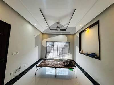 3.5 MARLA BEAUTIFUL HOUSE FOR RENT IN PARAGON CITY