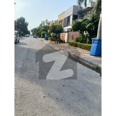 10 Marla Level and Back Open Plot For Sale