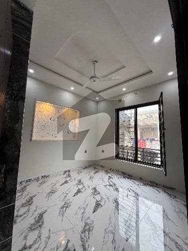 LOWER PORTION FOR RENT IN MILITARY ACCOUNTS SOCIETY COLLEGE ROAD LHR LOWER PORTION FOR RENT IN MILITARY ACCOUNTS SOCIETY COLLEGE ROAD LHR