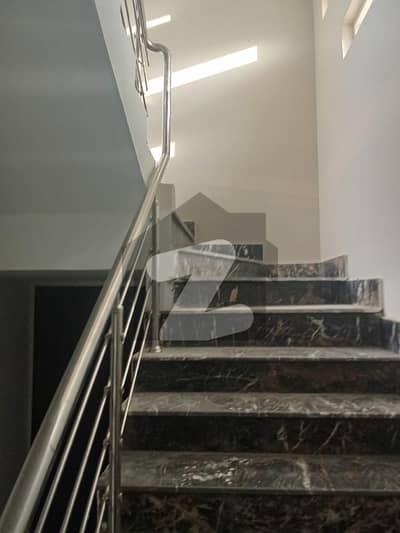 فالکن کمپلیکس نیوملیر ملیر,کراچی میں 2 کمروں کا 1 کنال بالائی پورشن 95.0 ہزار میں کرایہ پر دستیاب ہے۔