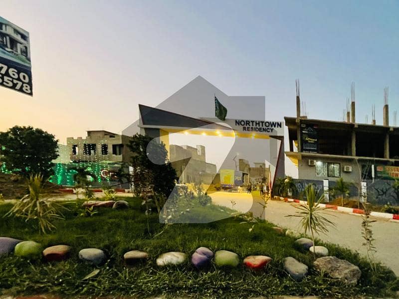 120SQ YARDS PLOT AVAILABLE IN BEST PRICE. 120SQ YARDS PLOT AVAILABLE IN BEST PRICE.