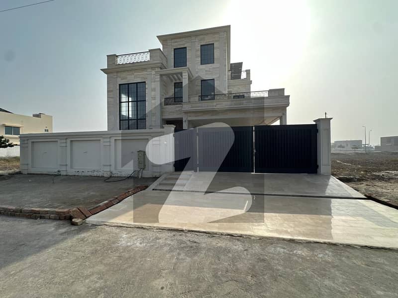 Prime Location House Of 20 Marla Available For Sale In DHA Phase 1 - Sector H Prime Location House Of 20 Marla Available For Sale In DHA Phase 1 - Sector H