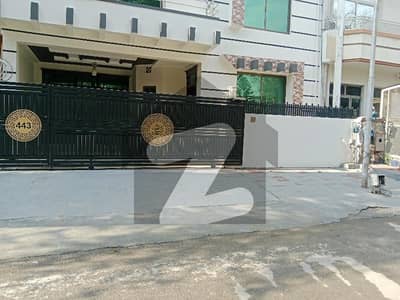 new 30x60 Double Storey House for Sale on Main 70 Ft Road G-11 Islamabad