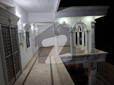 شاداب گارڈن لاہور میں 2 کمروں کا 10 مرلہ مکان 60.0 ہزار میں کرایہ پر دستیاب ہے۔