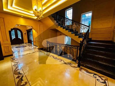 ایف ۔ 6 اسلام آباد میں 8 کمروں کا 2 کنال مکان 10.0 ارب میں برائے فروخت۔