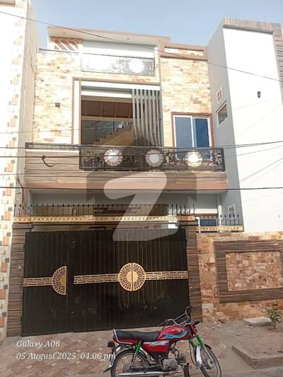 بخاری ولاز ایم اے جناح روڈ,ملتان میں 4 کمروں کا 5 مرلہ مکان 1.6 کروڑ میں برائے فروخت۔