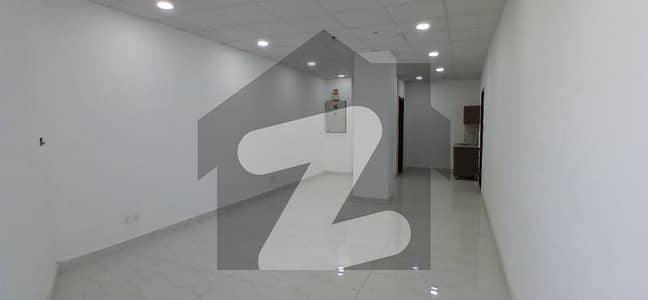 Exceptional Spaces Available Office 522 Square Feet For Rent In Main Boulevard Gulberg!