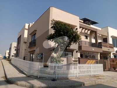 بحریہ ٹاؤن فیز 8 ۔ بلاک ایم بحریہ ٹاؤن فیز 8,بحریہ ٹاؤن راولپنڈی,راولپنڈی میں 3 کمروں کا 6 مرلہ مکان 2.75 کروڑ میں برائے فروخت۔