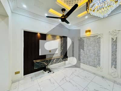 Prime Location Lower Portion For rent Situated In Central Park Housing Scheme