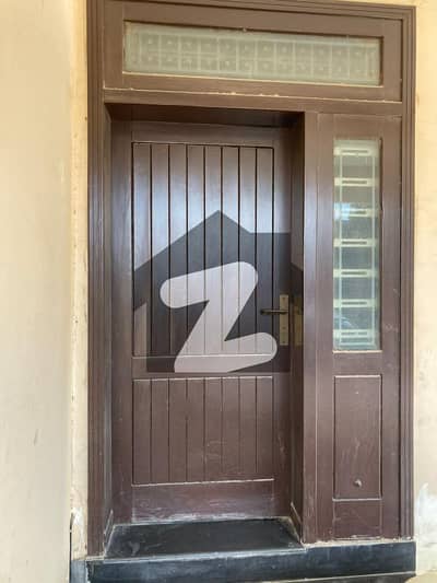 Centrally Located Lower Portion Available In G-13/3 For Rent