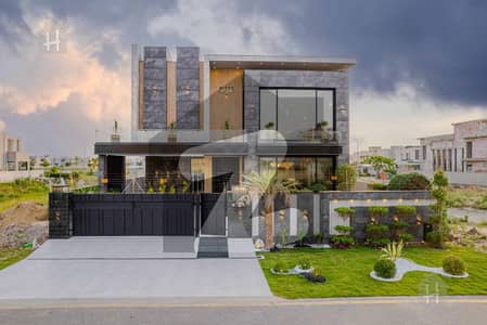 1 Kanal BRAND BREW MODERN DESIGNER BUNGALOW AVAILABLE FOR SALE 150 FT ROAD