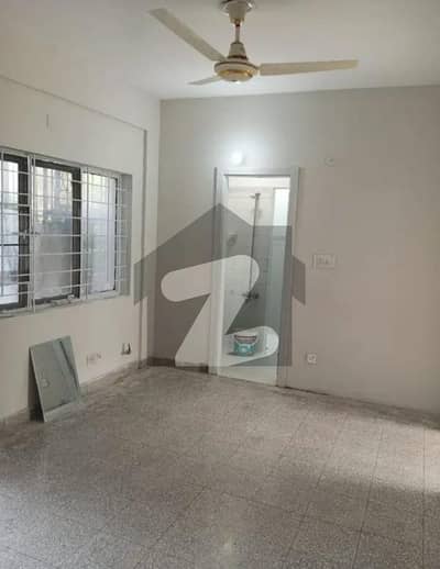 جی ۔ 11 اسلام آباد میں 3 کمروں کا 5 مرلہ فلیٹ 85.0 ہزار میں کرایہ پر دستیاب ہے۔