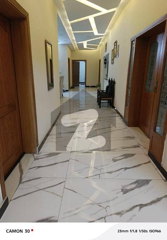 Like New Portion Is Available Like New Portion Is Available