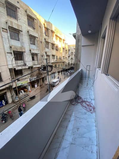 A Spacious Prime Location 1100 Square Feet Flat In Tauheed Commercial Area