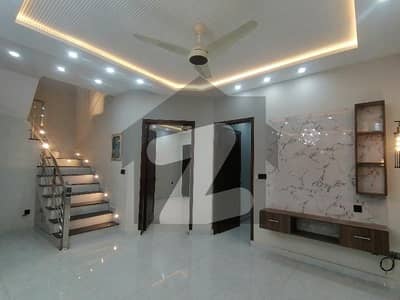 Buy A Centrally Located Prime Location 5 Marla House In New Lahore City - Phase 2