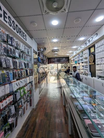 بخاری کمرشل ایریا ڈی ایچ اے فیز 6,ڈی ایچ اے ڈیفینس,کراچی میں 2 مرلہ دکان 2.88 کروڑ میں برائے فروخت۔