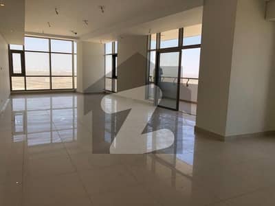 Prime Location Flat Of 1800 Square Feet Is Available For sale In Emaar Reef Towers