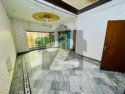 14 MARLA HOUSE AVAILABLE OR SALE IN LAHORE