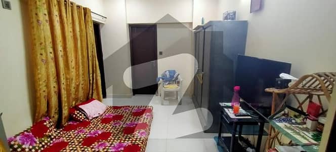 نارتھ ناظم آباد ۔ بلاک ایچ نارتھ ناظم آباد,کراچی میں 3 کمروں کا 6 مرلہ فلیٹ 2.3 کروڑ میں برائے فروخت۔